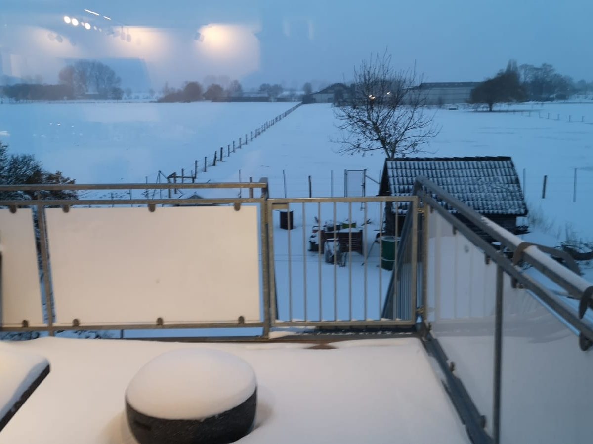 Aussicht vom Balkon (Winter)